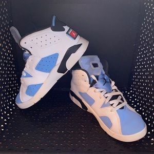 Baby blue and white Jordan’s size 1Y